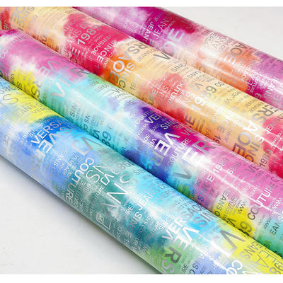 PU Rainbow Letter Print Magazine Дизайн Синтетическая кожа Водостойкая поддельная кожа Ткань для багажной сумки Косметическая мебель/диван